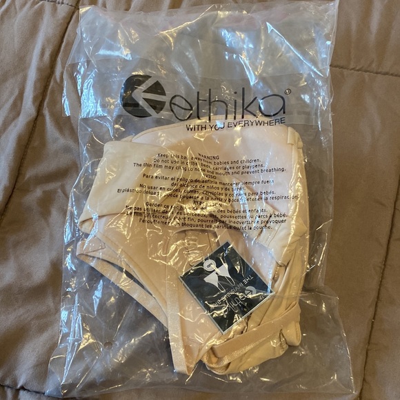 Ethika. TAKE All FOUR ITEMS FOR $50 - Picture 6 of 9